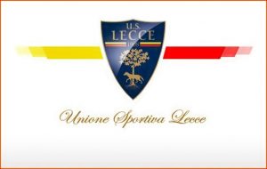 U.S. Lecce logo su sfondo bianco