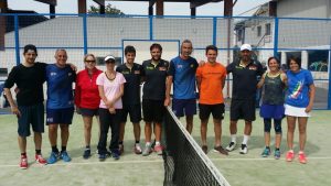 out-line-padel-tennis