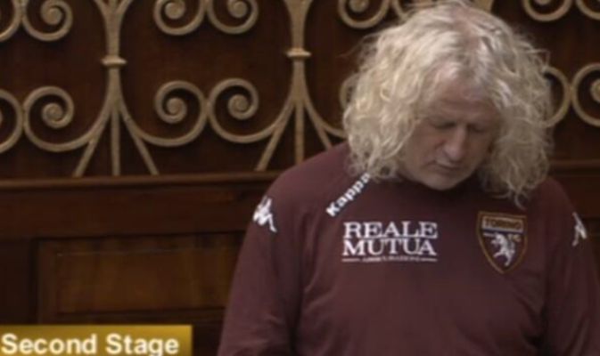 Tifa Juve, veste Toro