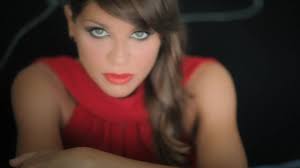 “Amore Puro”: disco di platino per Alessandra Amoroso