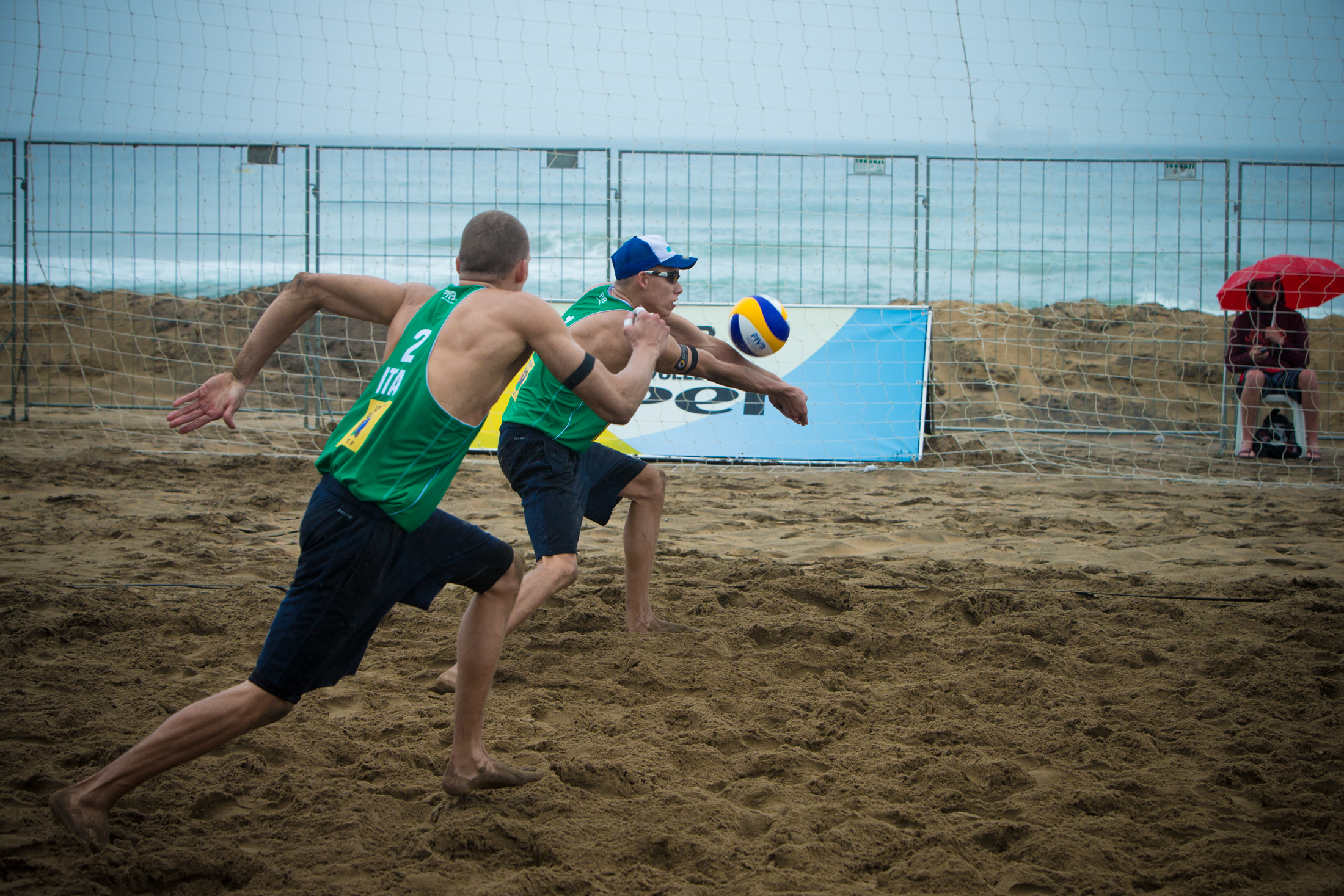 I gemelli Ingrosso al 2° Torneo Beach Volley indoor a Lecce