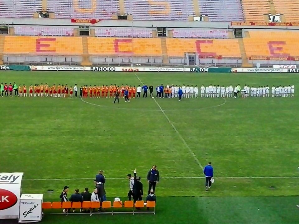 Lecce, festa giallorossa con i ragazzi al Via del Mare