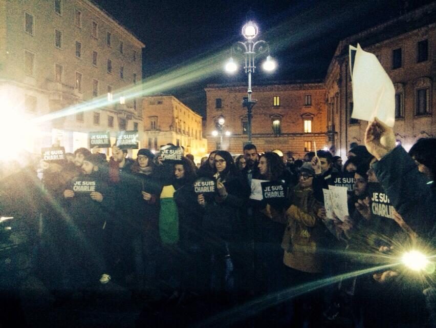 “Je suis Charlie” anche da Lecce no alla violenza