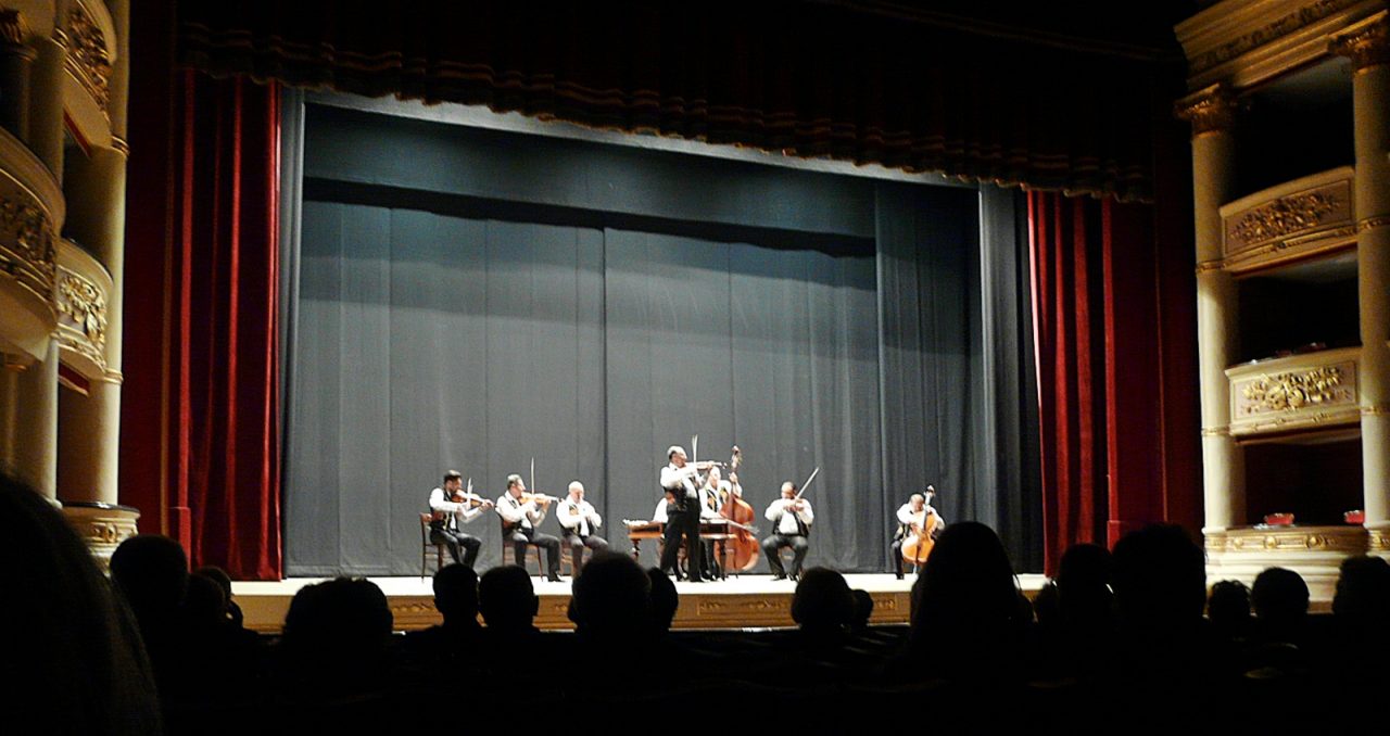 L’Orchestra Tzigana di Budapest ammalia Lecce