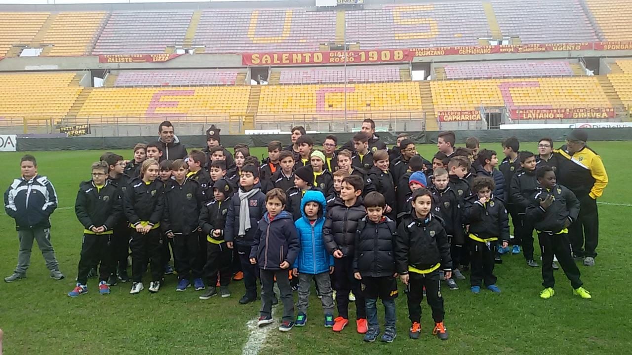 #IoTifoLecce: 50 bambini nella casa del Lecce