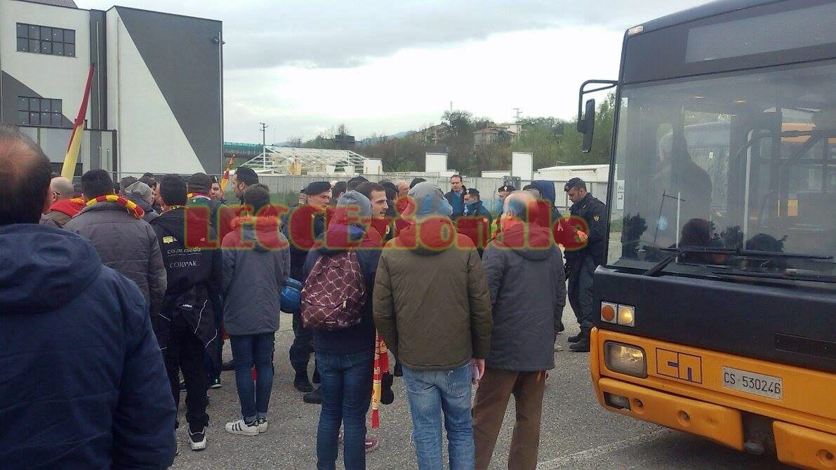 A Cosenza controlli capillari sui tifosi del Lecce