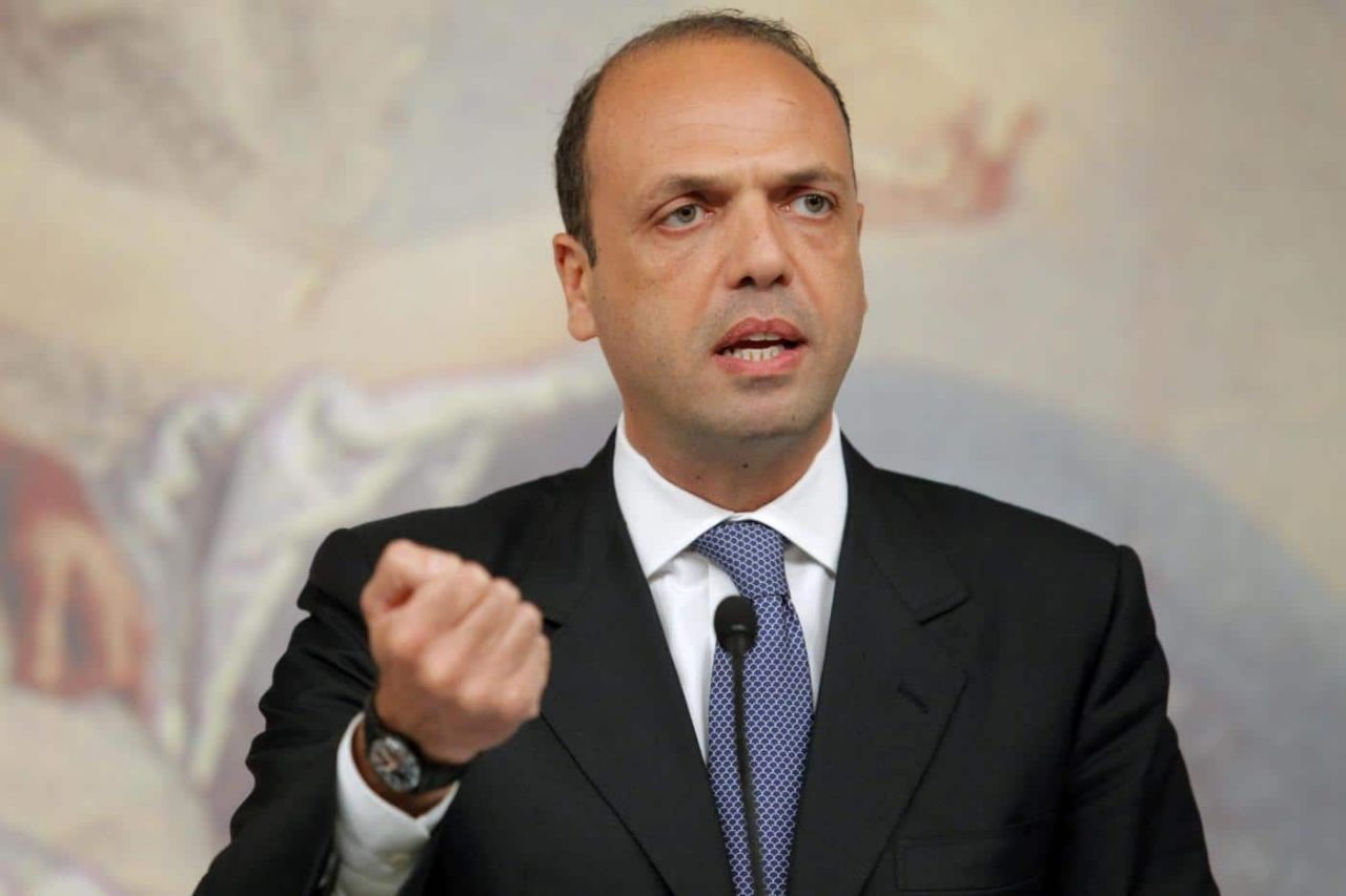 Martina-Benevento arriva al Ministro Alfano: “La decisione sarà rivista”