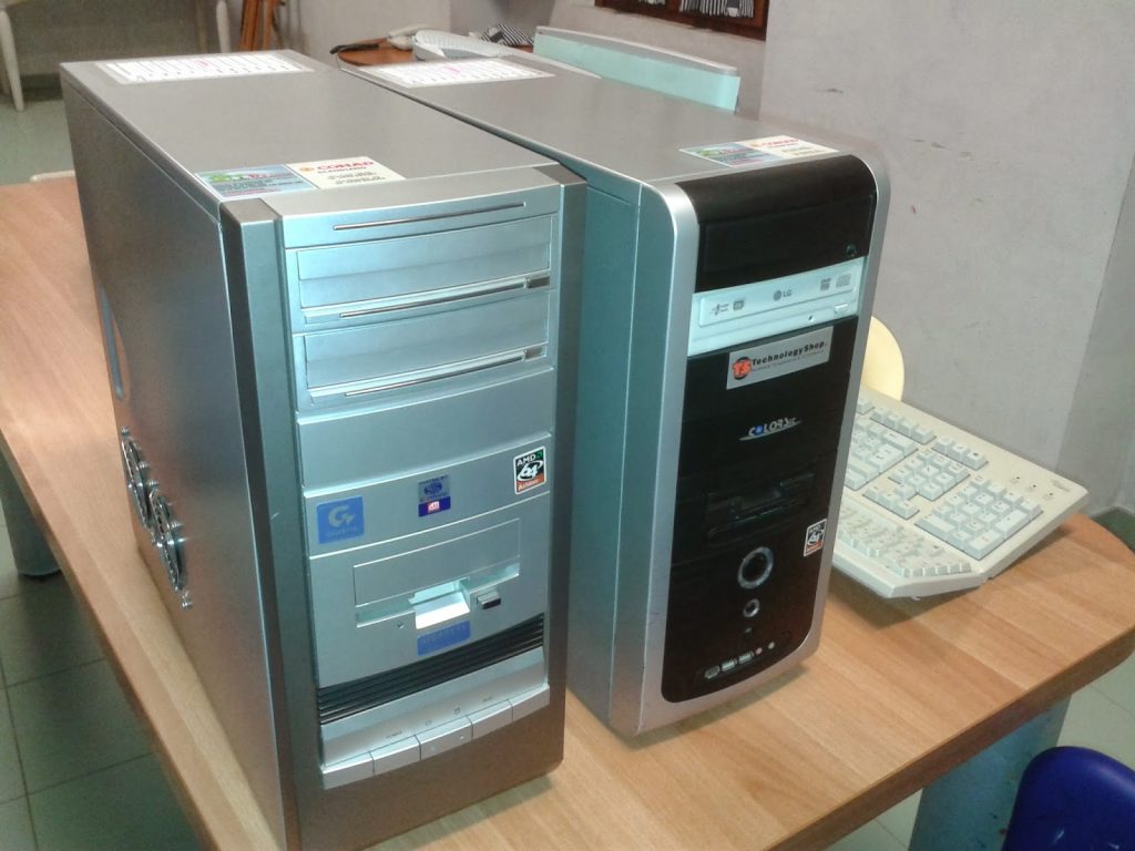 Lecce, computer comunali dismessi agli enti no profit