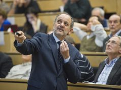 Al Liceo “Palmieri” iI prof. Tonelli parla di Scienza e Cultura Classica