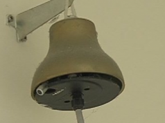 Chiude l’anno scolastico, ultimo suono della campanella