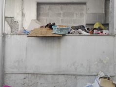 “Case Minime”, domani la demolizione di 4 balconi