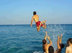 MITI&SALUTE/ Bagno dopo pranzo: un pericolo o eccesso di premura?