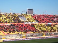 Lecce-Genoa, coreografia in Tribuna Est
