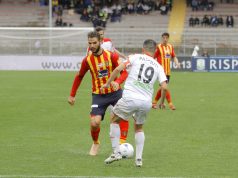 Il Lecce già partito per Padova. Out Fiamozzi e Tachtsidis