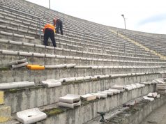 Lavori al “Via del Mare”, oggi sostituiti i seggiolini. Saranno giallorossi