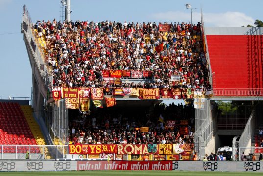 Lecce-Roma, divieto di vendita dei tagliandi ai residenti nel Lazio