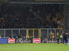 E i tifosi del Lecce ospitano i cagliaritani rimasti nel Salento