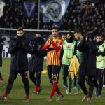 Lecce saluta tifosi a Brescia