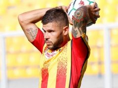 Lecce, Calderoni lavora in gruppo. Domani partenza per Empoli