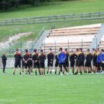 U.S. Lecce in cerchio all’allenamento