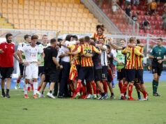 Lecce: Majer e Tuia a riposo, Strefezza a parte. In gruppo Dermaku