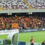 tifosi e Ultrà Lecce a Salerno