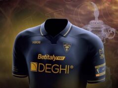 Maglia speciale per il Lecce nel Trofeo Ramòn Carranza
