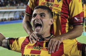 Esultanza contro la Salernitana, battuta 2-0