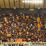 tifosi del Lecce a Udine