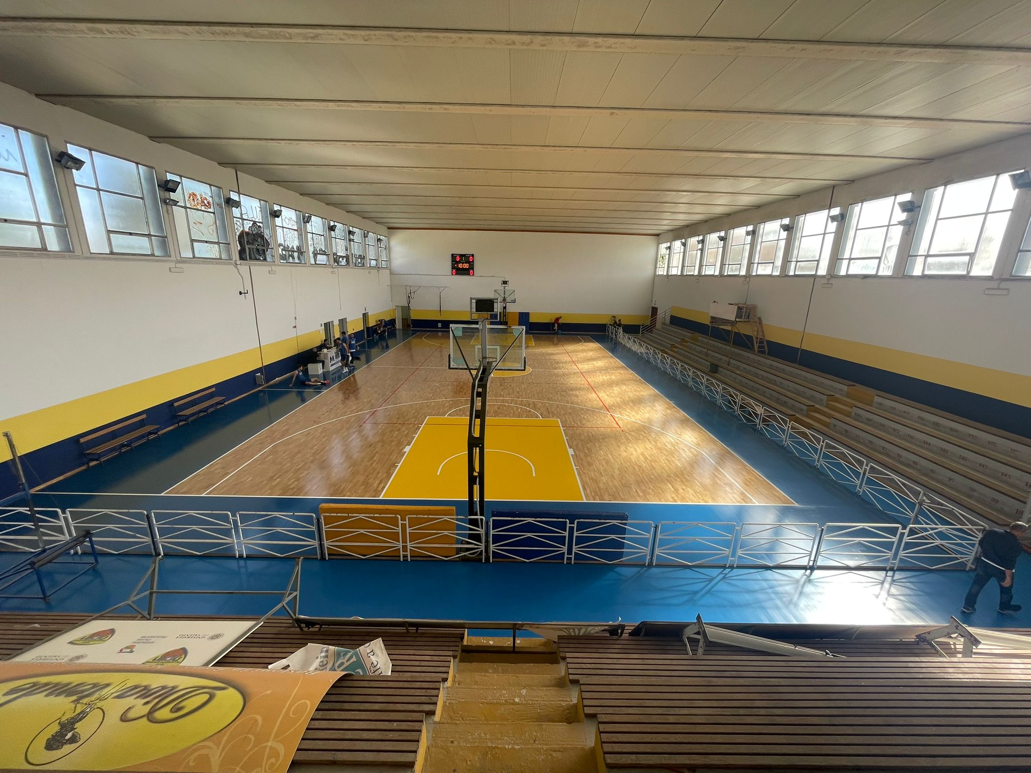 palazzetto dello sport di chiaravalle