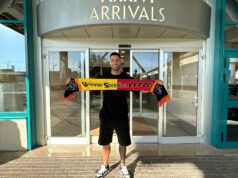 Lecce, Tete Morente è sbarcato in Italia: “Sono felice di essere qui. Forza Lecce!”