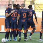 esultanza Lecce – Lecce-Mantova 2-1 – Coppa Italia – terza maglia blu