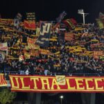 Curva Nord Ultrà Lecce vs Verona