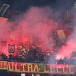 fumogeni Ultrà Lecce Curva Nord vs Udinese