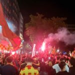 Festeggiamenti salvezza tifosi Lecce in Piazza Mazzini