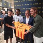 Sticchi Damiani allo store con Gallo, Coulibaly e Veiga